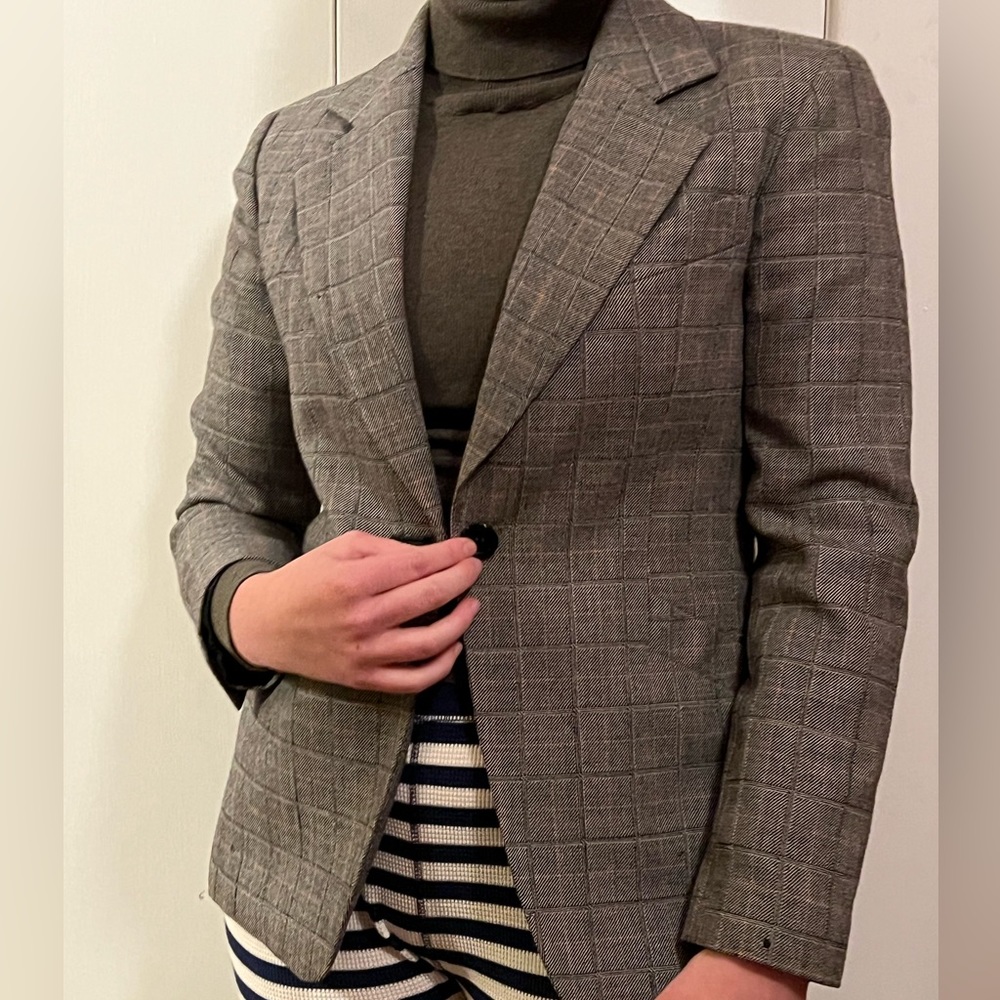 🔥Women’s Gray Blazer!!🔥